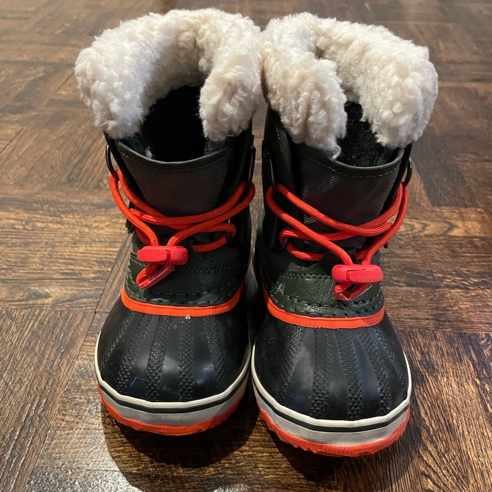 Sorel Children’s Yoot Pac, Toddler size 8